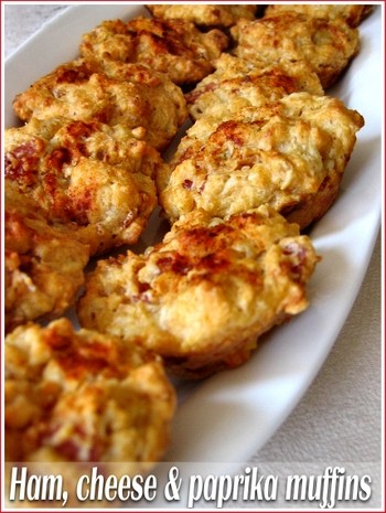 Ham, cheese and paprika muffins