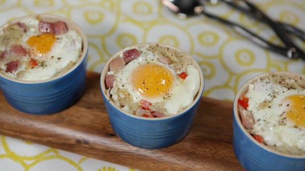 Ham hash browns and baked eggs