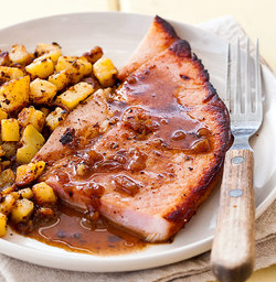 Ham steak with red-eye gravy