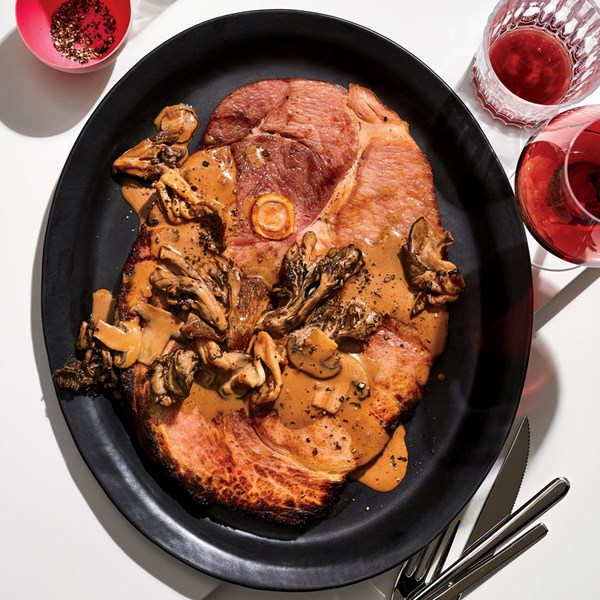 Ham steaks in Madeira sauce