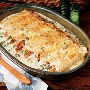 Ham-stuffed manicotti