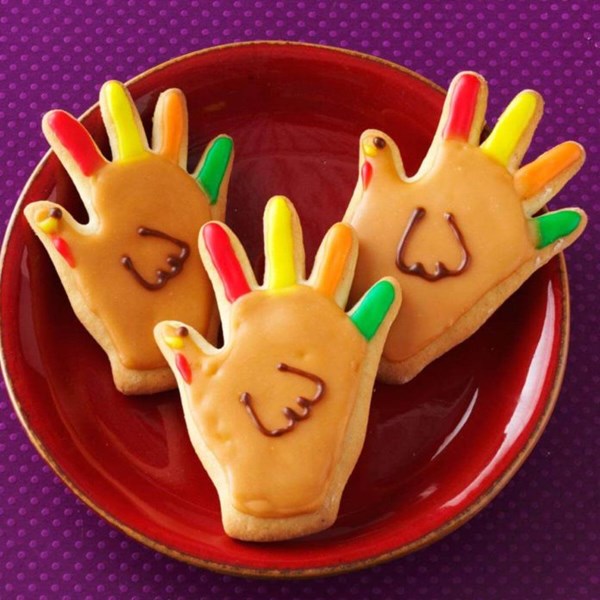 Handprint turkey cookies