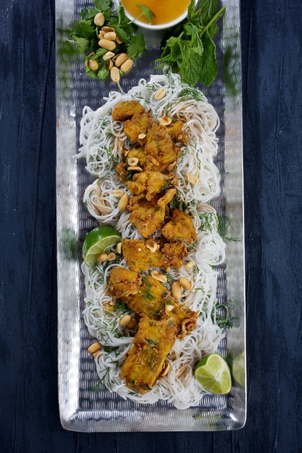 Hanoi-style fried fish with turmeric and dill (Cha ca thang long)