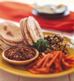 Haouari's spicy eggplant purée (Ajlouk d'aubergine)