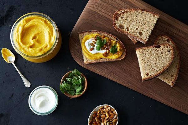 Hard squash hummus