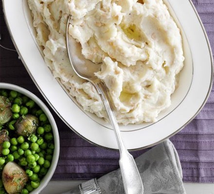 Haricot beans & truffle mash