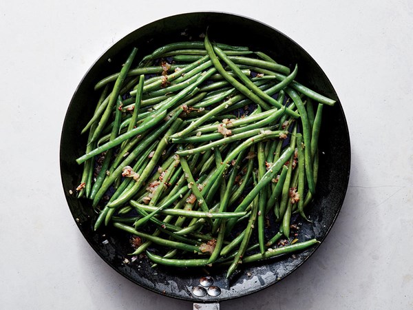 Haricot verts with warm shallot vinaigrette