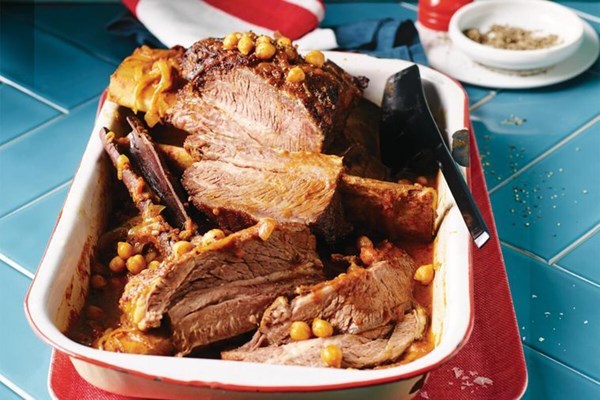 Harissa and caramelised onion beef short-rib tagine
