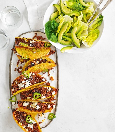 Harissa-spiced lamb tacos