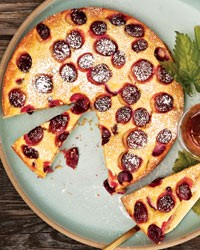 Harvest cake with grapes and Sangiovese syrup