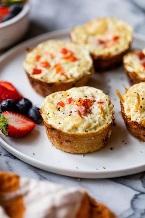 Hash brown egg white nests