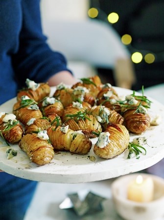 Hasselback potatoes with Gorgonzola & honey