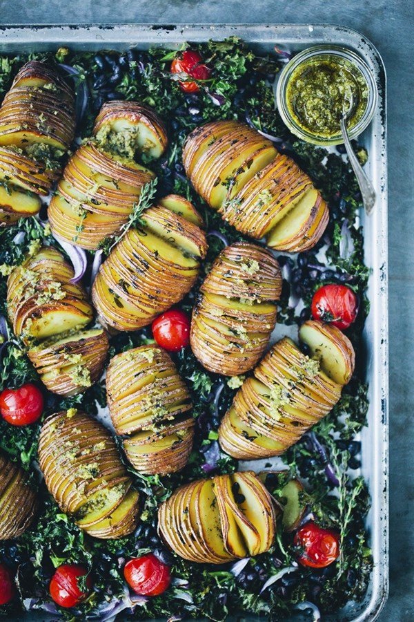 Hasselback potatoes with kale & pesto