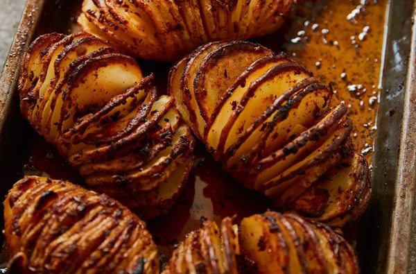 Hasselback potatoes with paprika & caraway seeds