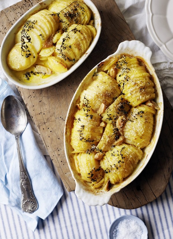 Hasselback potatoes with thyme, garlic and Parmesan