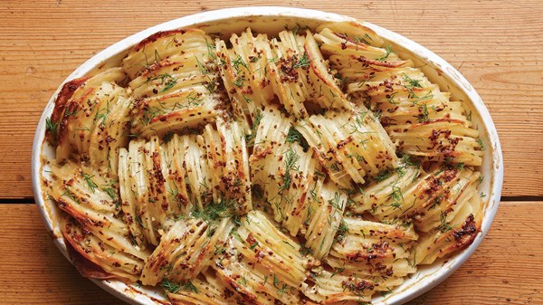 Hasselback russet gratin