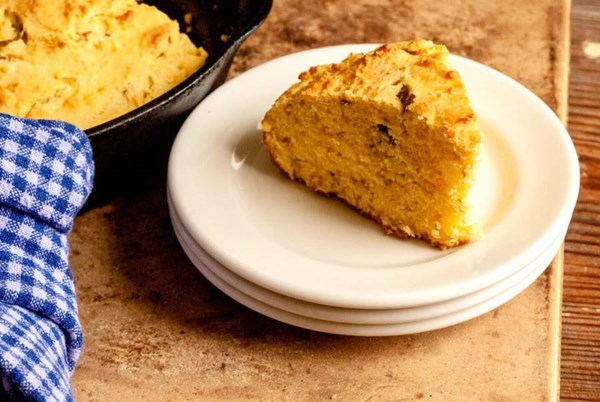 Hatch green chile cornbread