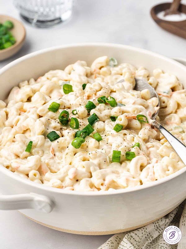 Hawaiian macaroni salad