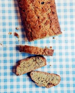 Hazelnut & lemon cantuccini