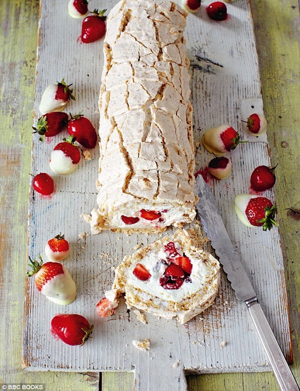 Hazelnut & summer berry roulade recipe Eat Your Books