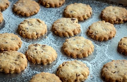 Hazelnut biscuits