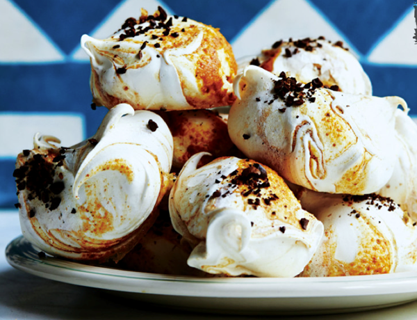 Hazelnut butter and coffee meringues