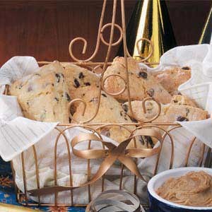 Hazelnut chip scones 