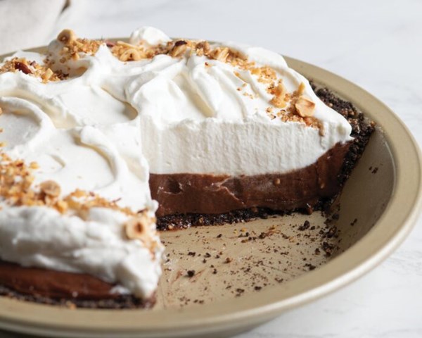 Hazelnut chocolate silk pie