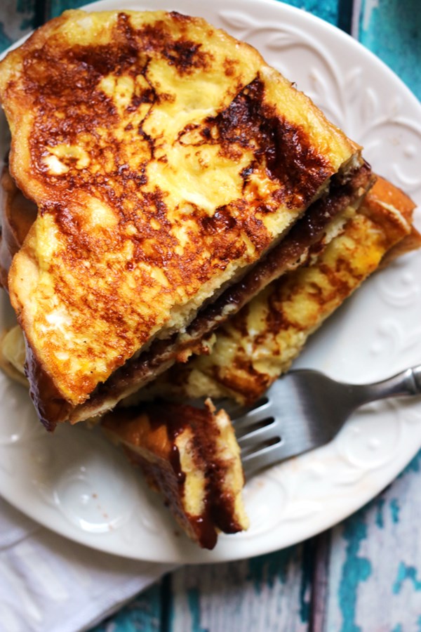Hazelnut-cocoa mascarpone stuffed French toast sandwiches