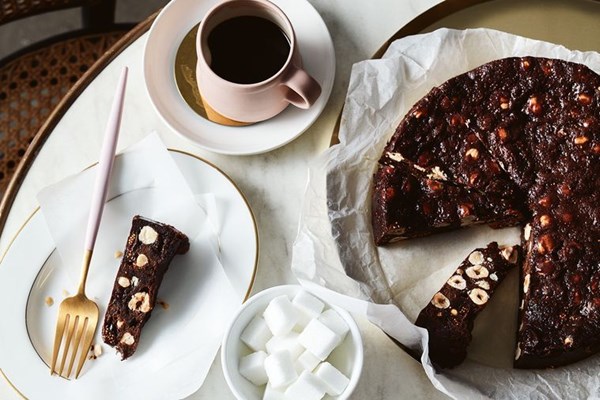 Hazelnut, fig and chocolate panforte