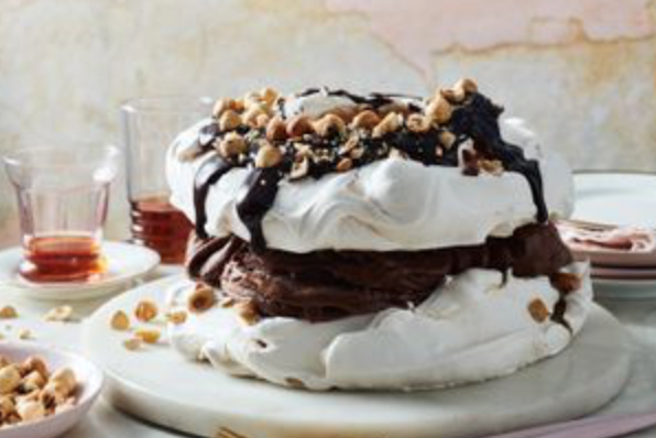 Hazelnut meringata with chocolate gelato