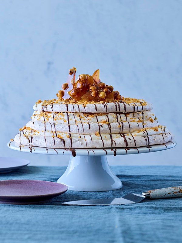 Hazelnut meringue & praline torte