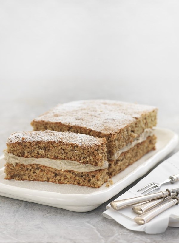 Hazelnut tiramisu layer cake