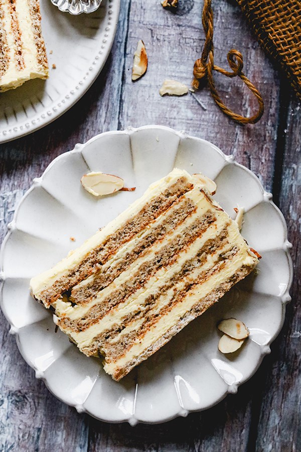 Hazelnut vanilla layer cake (Esterhazy schnitten)