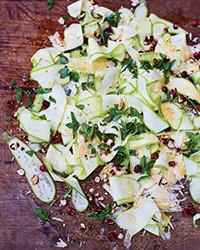Hazelnut-zucchini salad