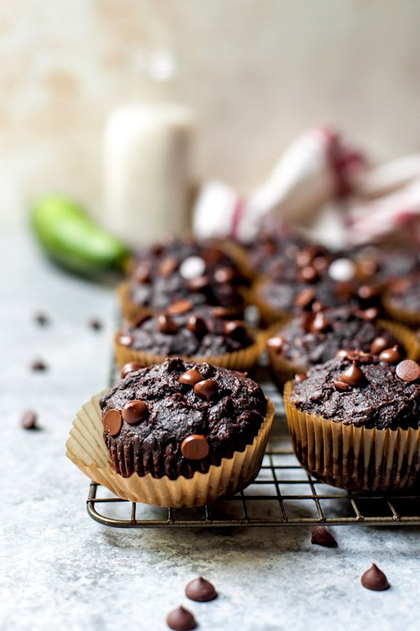 Healthy chocolate zucchini muffins