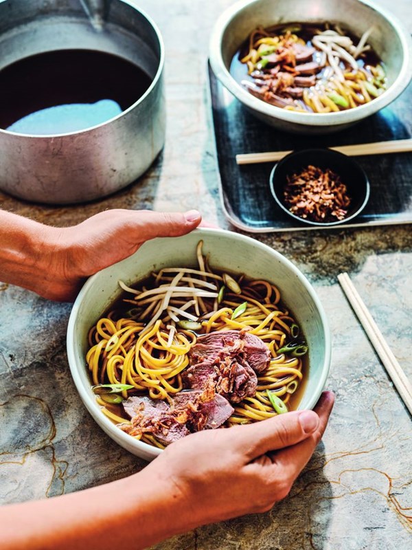 Healthy duck noodle soup (Ped toon)