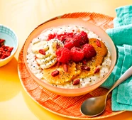 Healthy porridge bowl