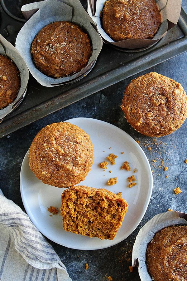 Healthy pumpkin muffins