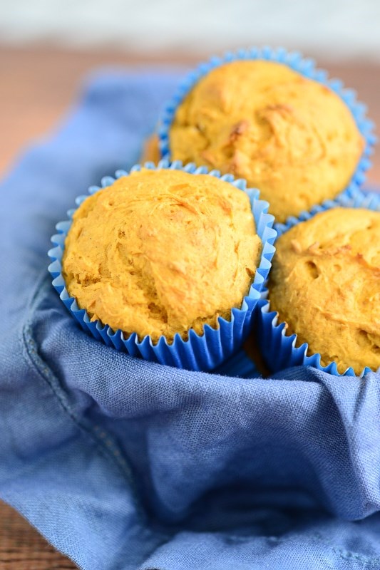 Healthy pumpkin muffins