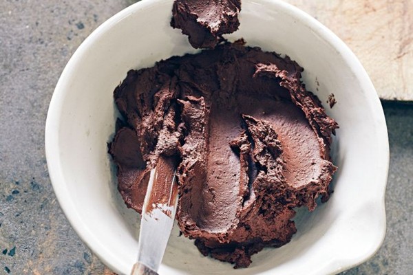 Healthy raw nutella