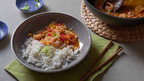 Healthy sweet and sour king prawn stir-fry