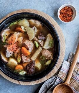 Hearty miso soup with pork and vegetables (Buta tonjiru)