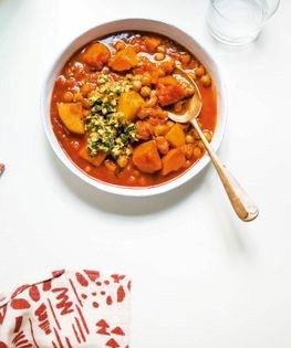 Hearty sweet potato and chickpea stew with sweet spices
