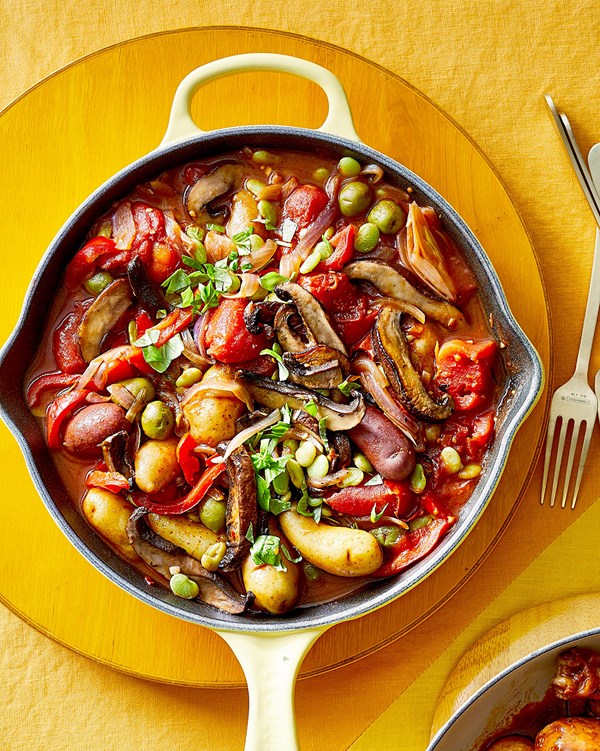Hearty vegetable cacciatore