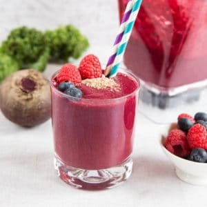 Heatlhy green beetroot smoothie