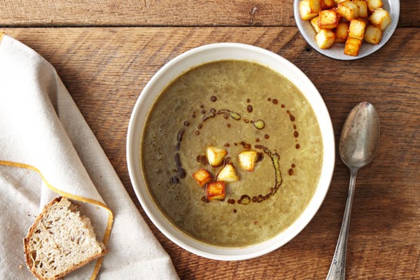 Heidi Swanson's green lentil soup with curried brown butter