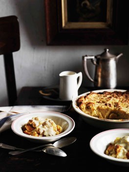 Heirloom apple pudding with vanilla custard