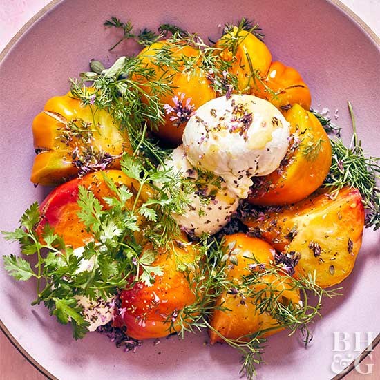 Heirloom tomato & burrata salad