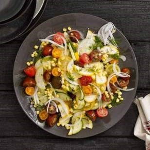 Heirloom tomato & summer vegetable salad